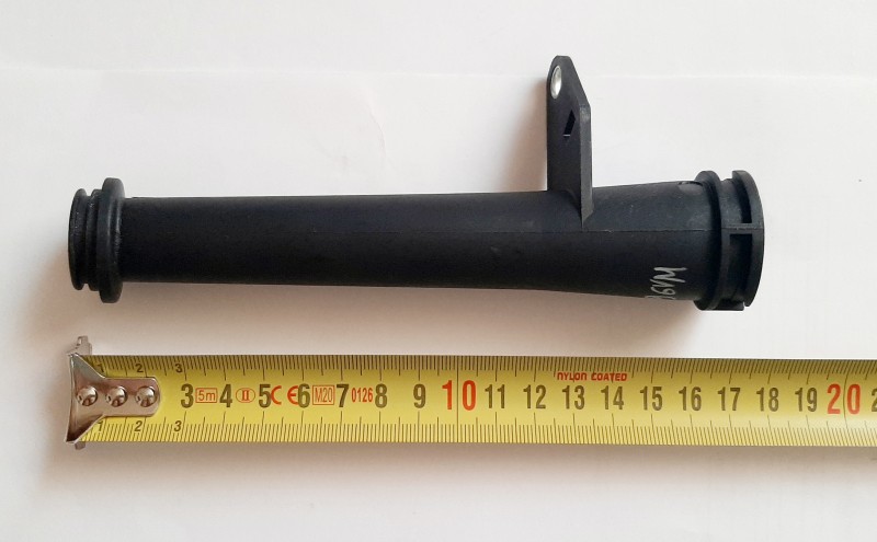 Заливная горловина 196VM