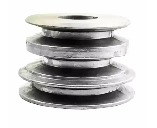 Шкив d25 мм ведущий 3-х ручейковый (Нева) шпонка 7мм (косой) 46667